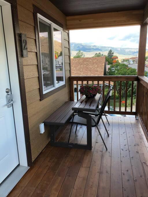 Parkway Yellowstone Guest House Room #2 Gardiner Ngoại thất bức ảnh