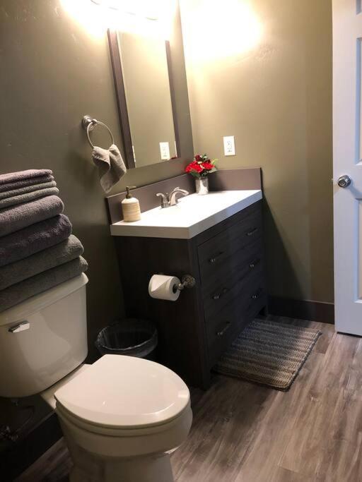 Parkway Yellowstone Guest House Room #2 Gardiner Ngoại thất bức ảnh