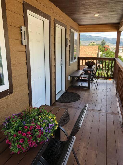 Parkway Yellowstone Guest House Room #2 Gardiner Ngoại thất bức ảnh