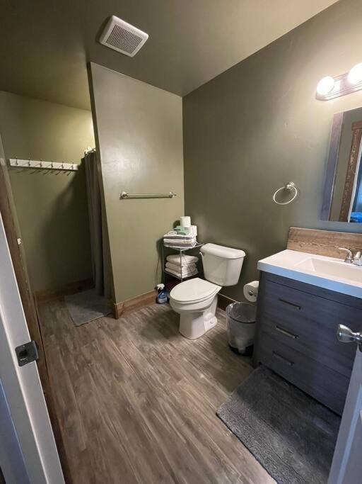 Parkway Yellowstone Guest House Room #2 Gardiner Ngoại thất bức ảnh